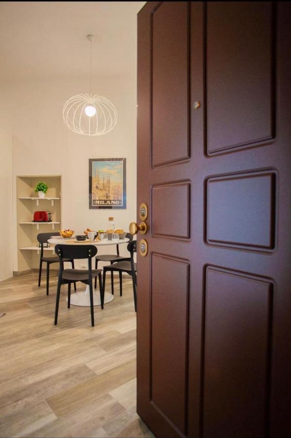 Glamour Liberty Apartment Sabotino38 밀라노 외부 사진