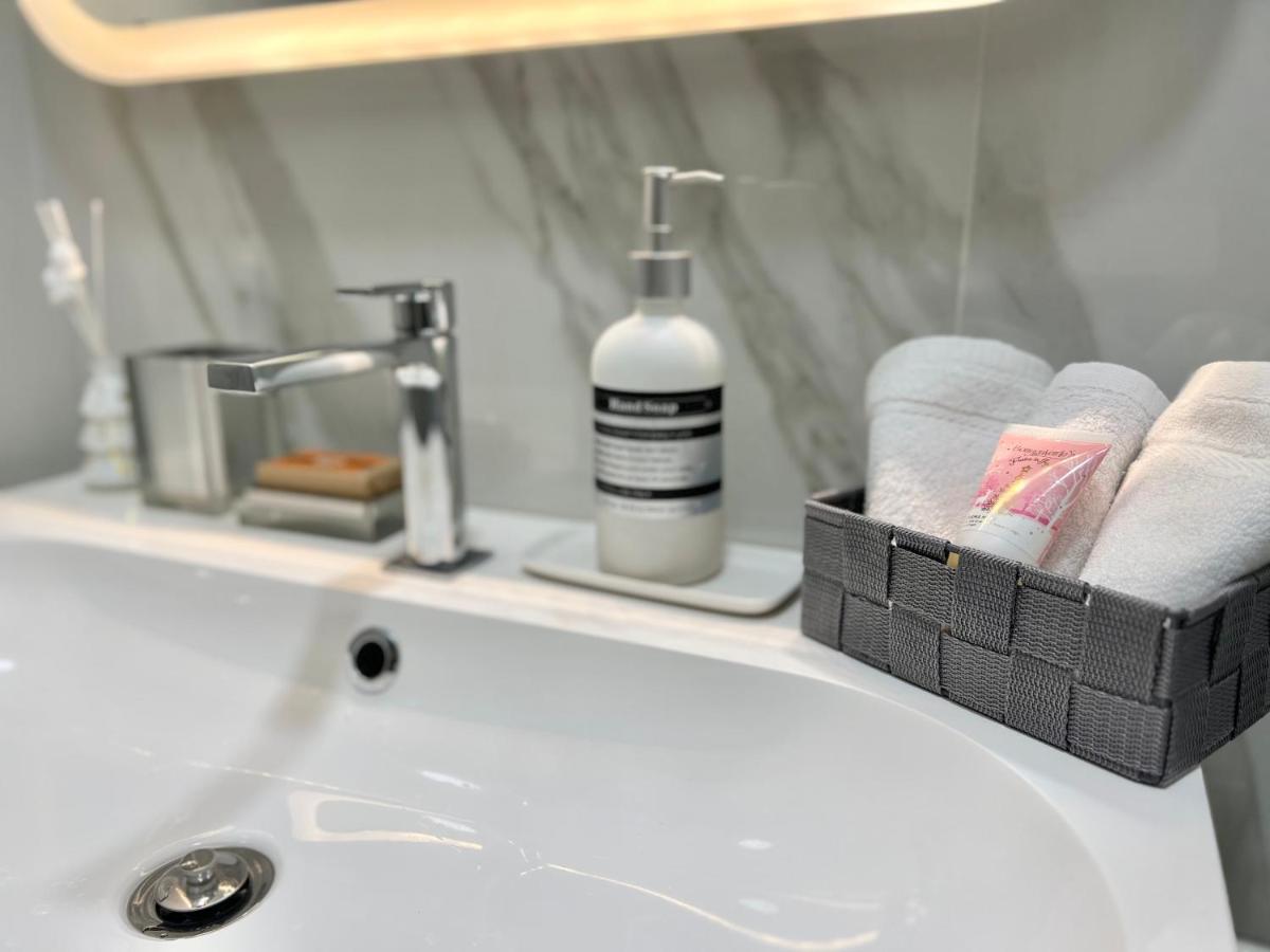 Glamour Liberty Apartment Sabotino38 밀라노 외부 사진