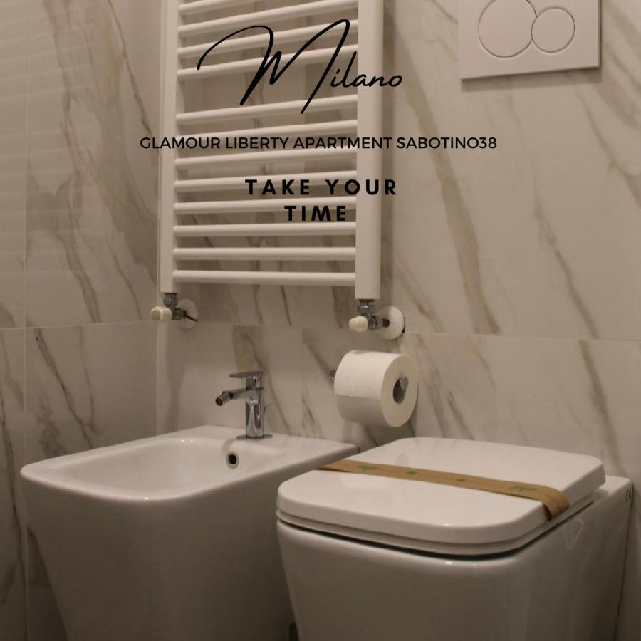 Glamour Liberty Apartment Sabotino38 밀라노 외부 사진