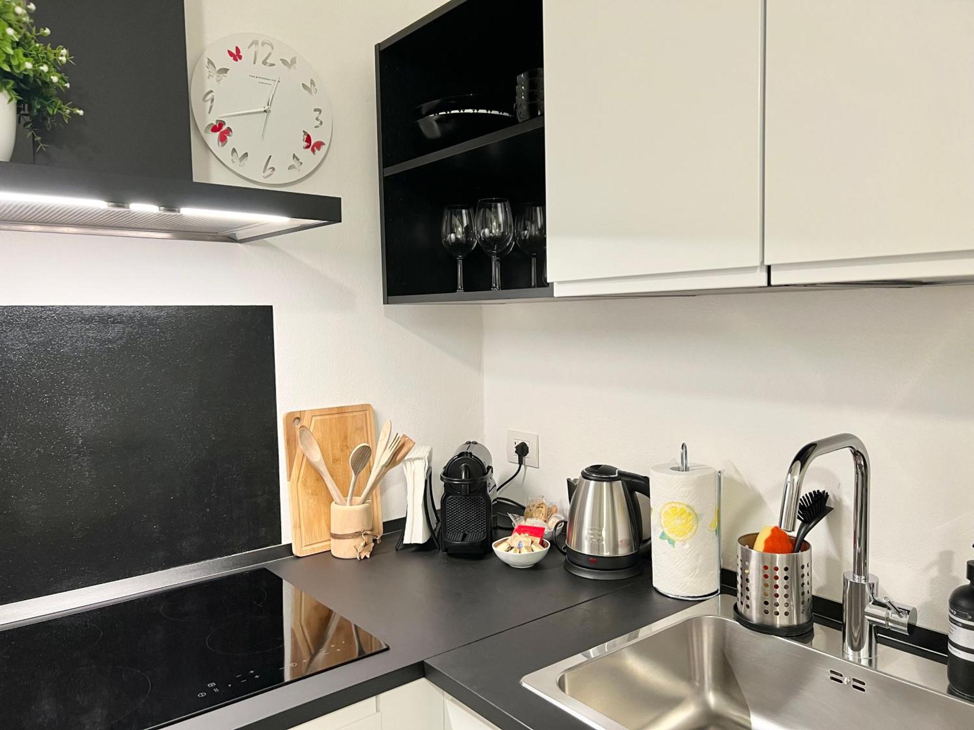 Glamour Liberty Apartment Sabotino38 밀라노 외부 사진